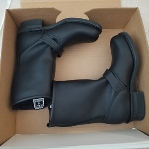 Frye Engineer 12R NWT Size 8M